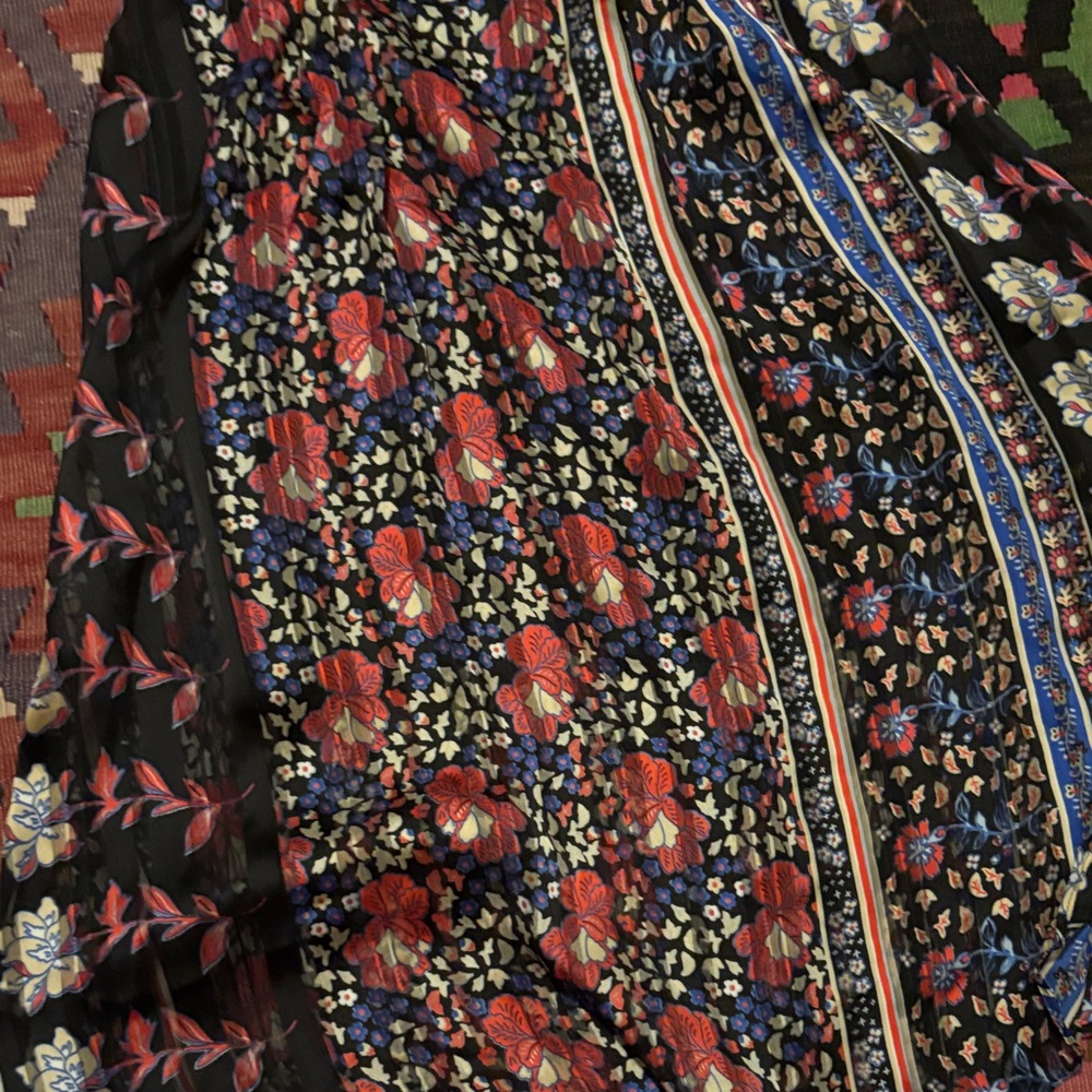 Forever 21 Multicolor Floral Scarf